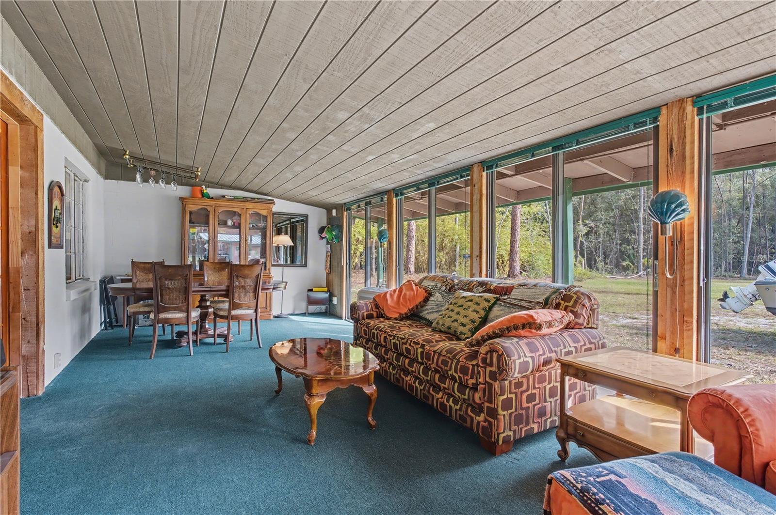 FLORIDA TUNG OIL GRVS INC DEVE - Residential