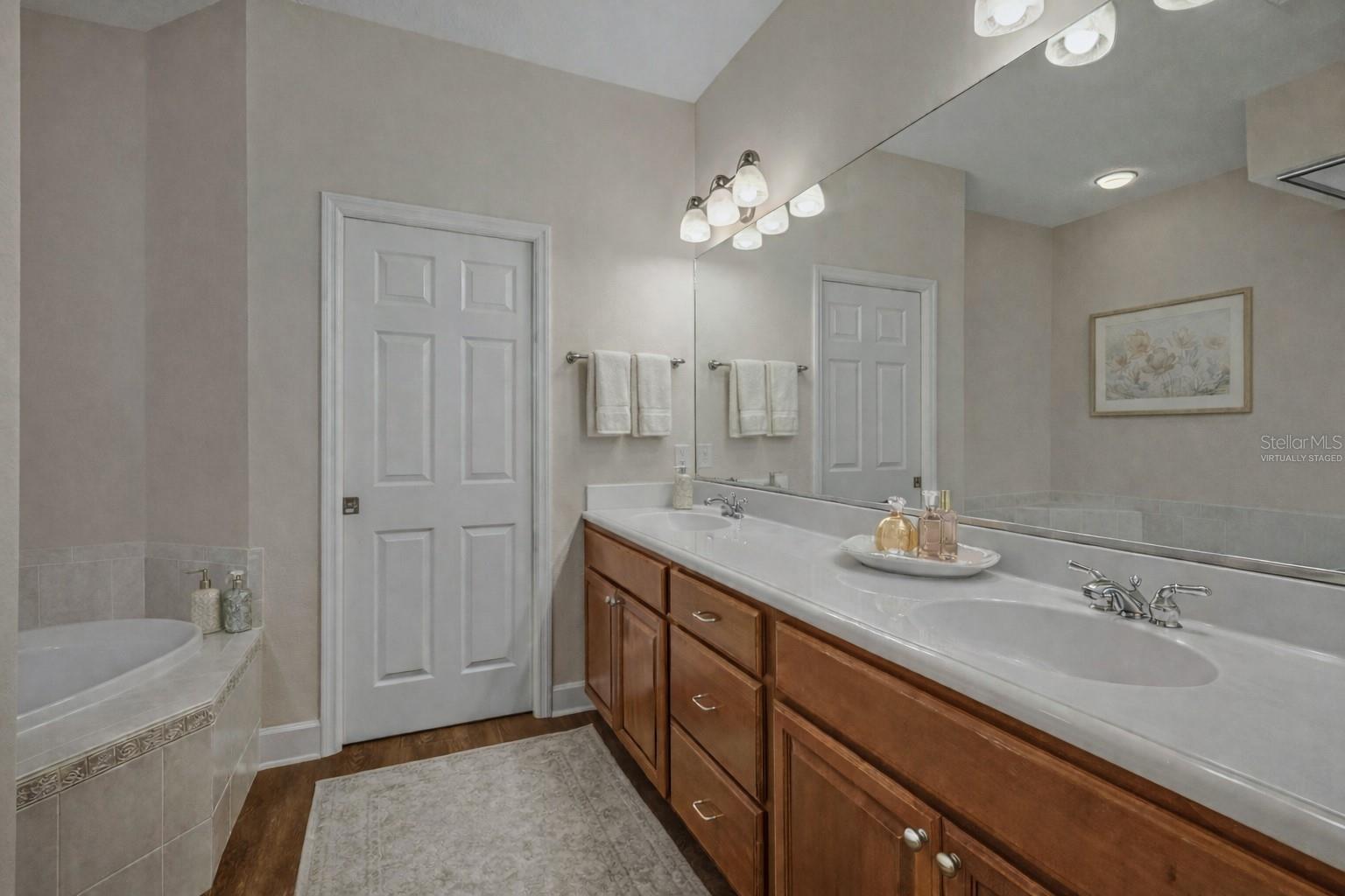 BLACKBURN POINT MARINA VILLAGE - Residential