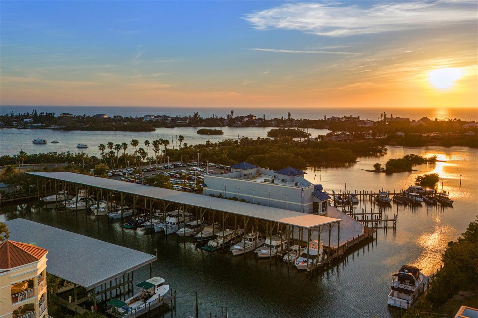 BLACKBURN POINT MARINA VILLAGE - Residential