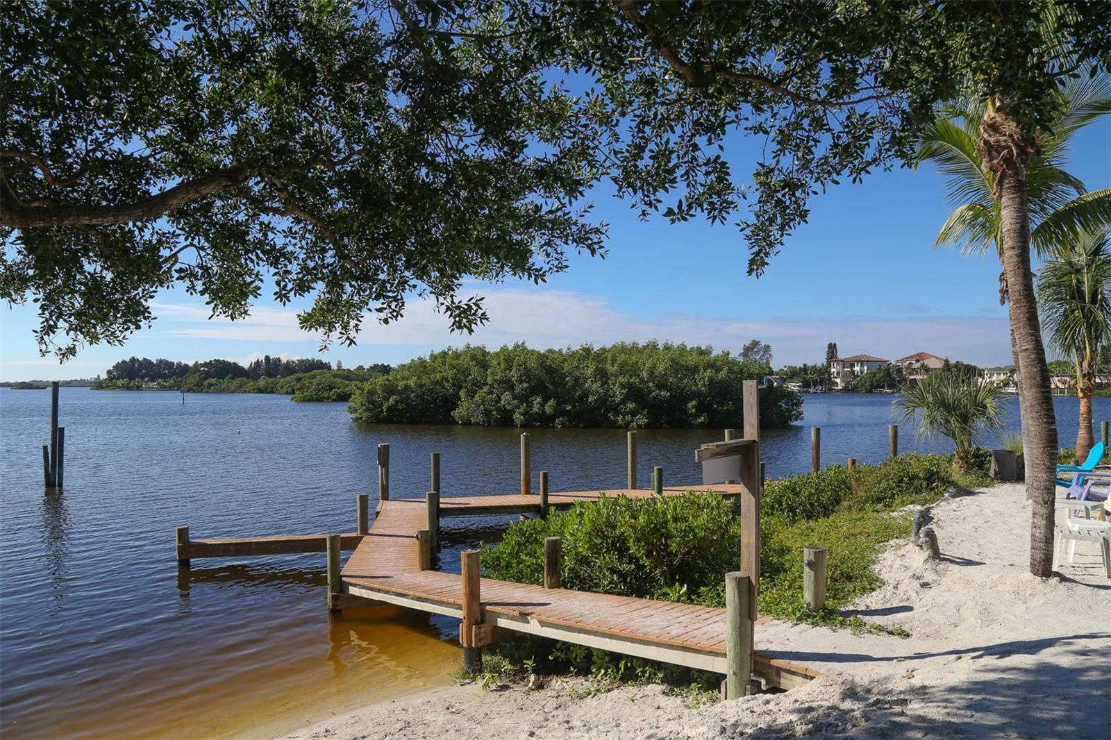 BLACKBURN POINT MARINA VILLAGE - Residential