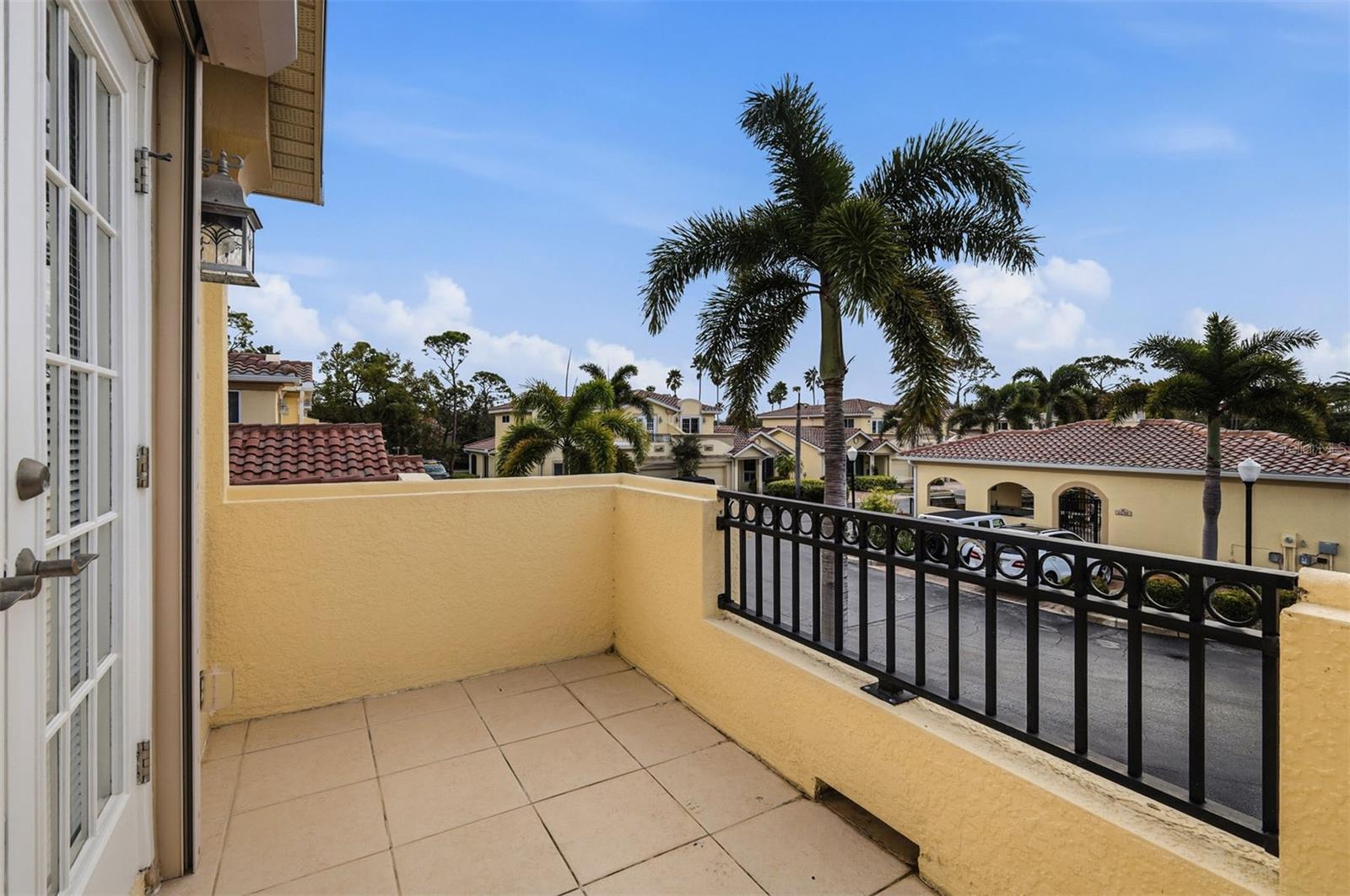 BLACKBURN POINT MARINA VILLAGE - Residential