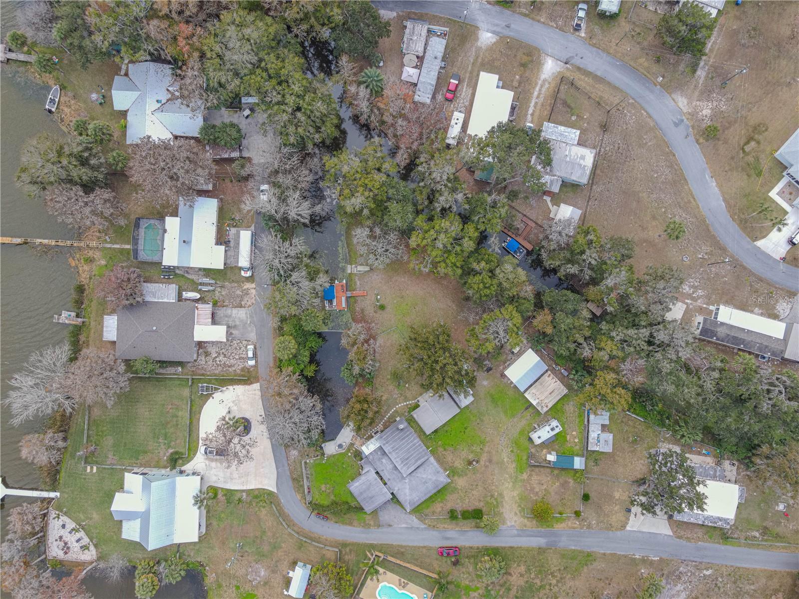 PANASOFFKEE ESTATES - Residential