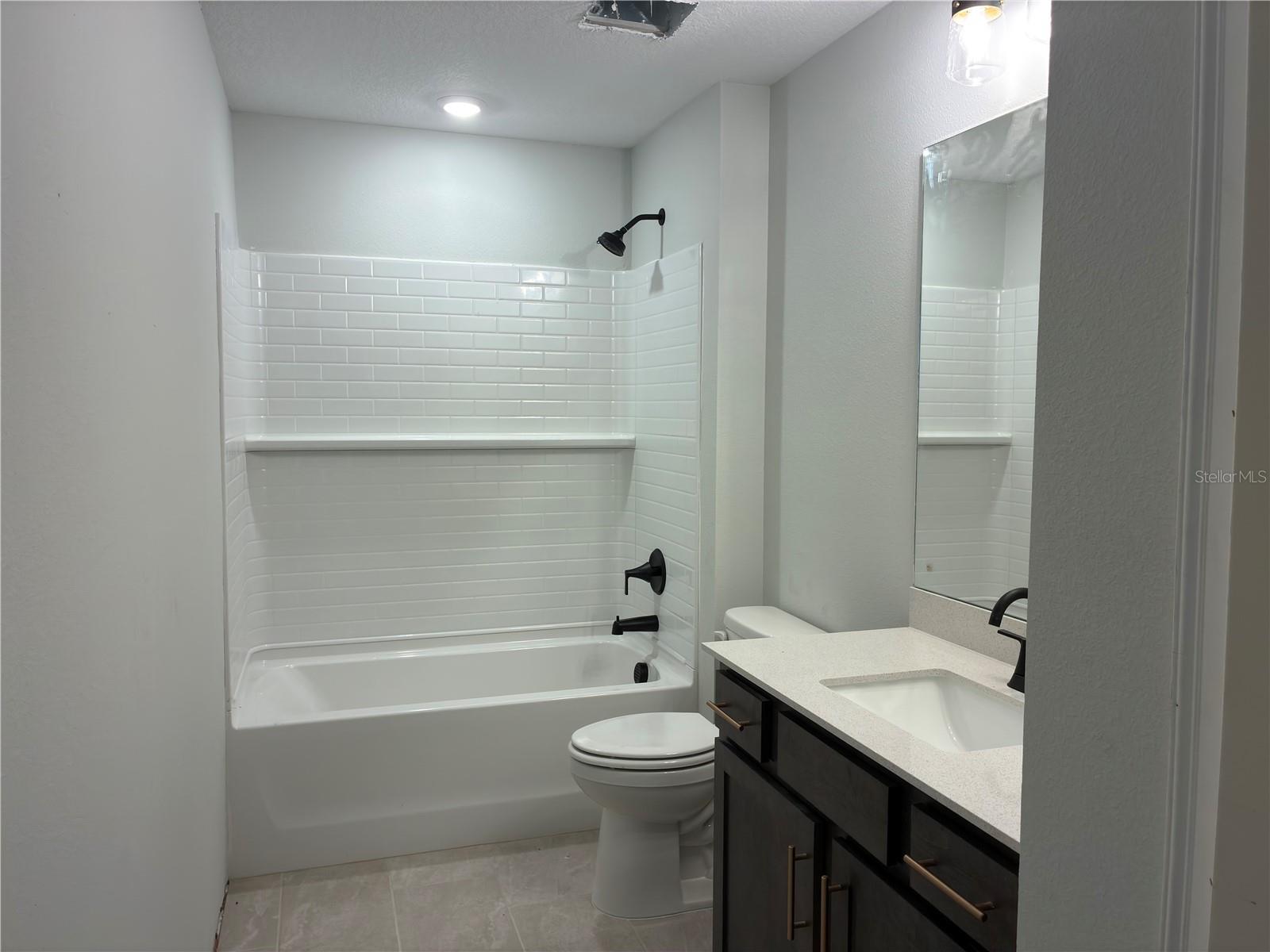 OAKFIELD TRAILS WEST - Residential