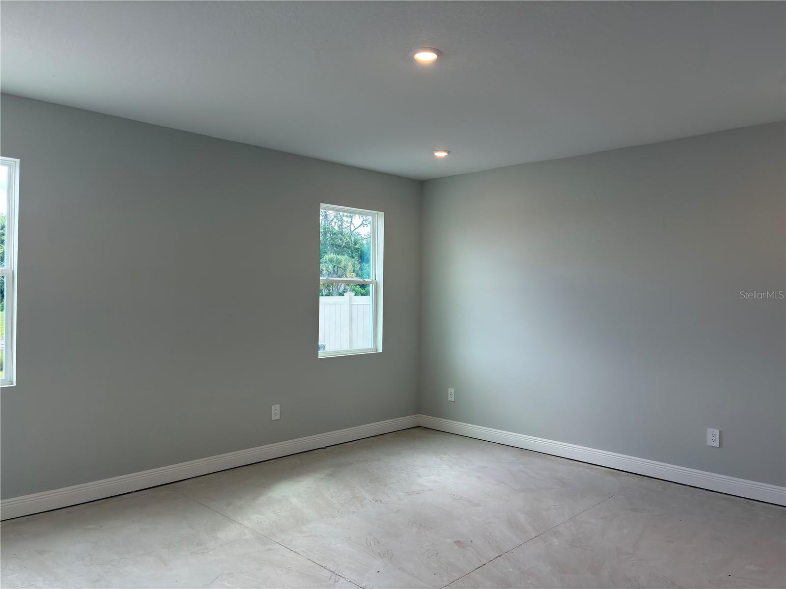 OAKFIELD TRAILS WEST - Residential