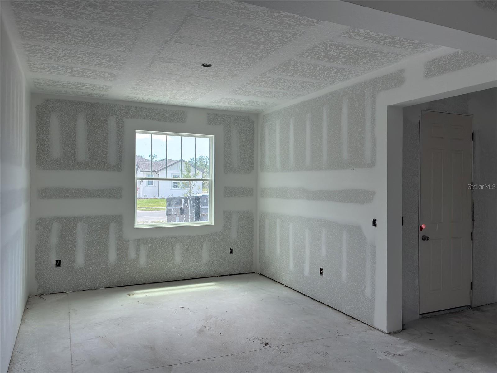 OAKFIELD TRAILS WEST - Residential