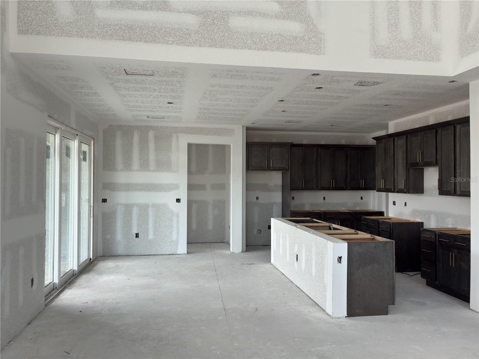OAKFIELD TRAILS WEST - Residential