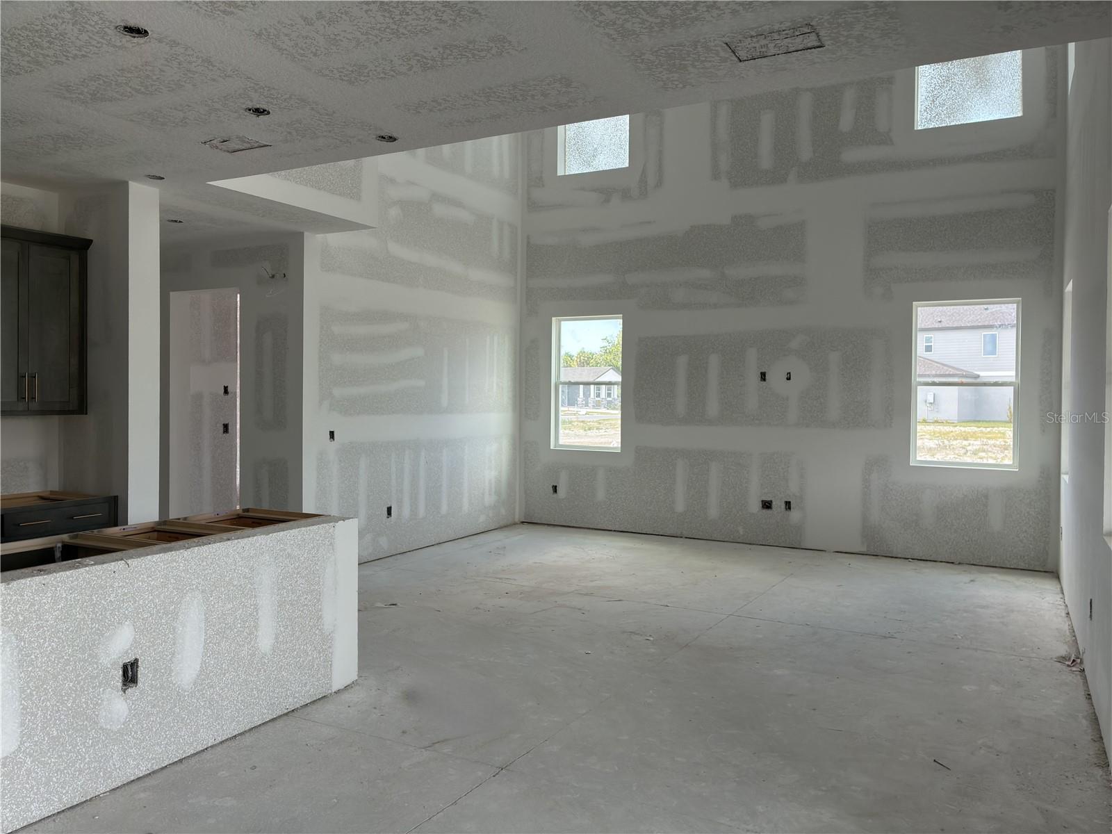 OAKFIELD TRAILS WEST - Residential