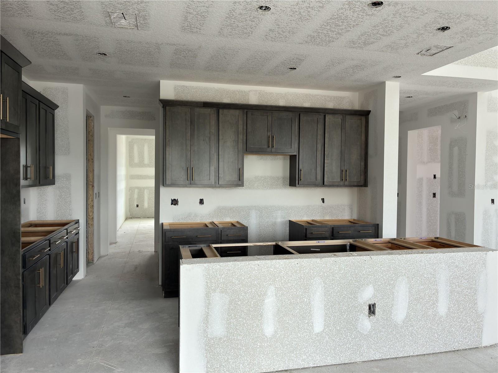 OAKFIELD TRAILS WEST - Residential