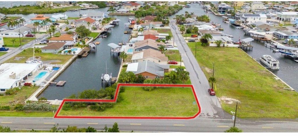 Photo of 20 Malcom Avenue, Hudson, FL 34667 (MLS # TB8477472)