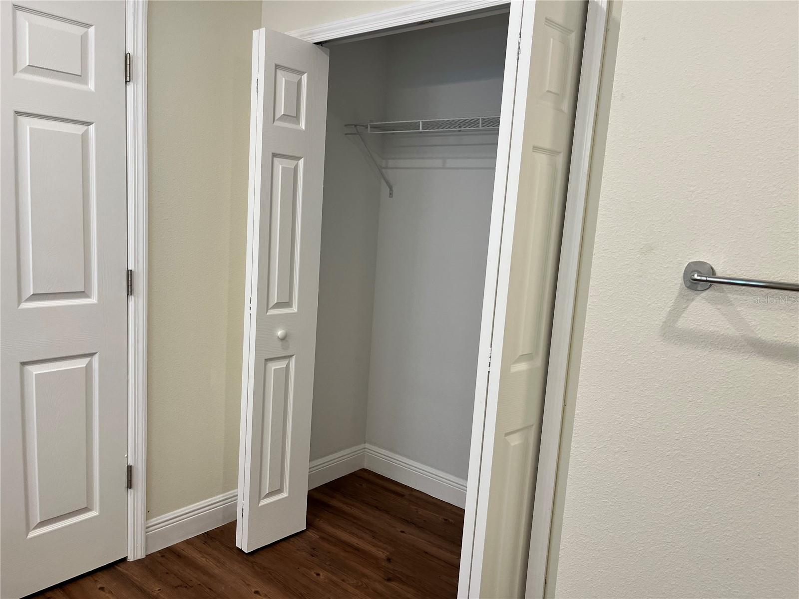 SUN N LAKE - Residential