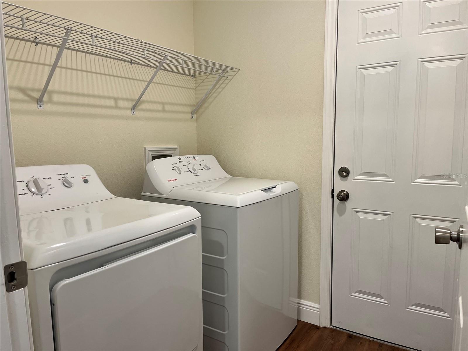 SUN N LAKE - Residential