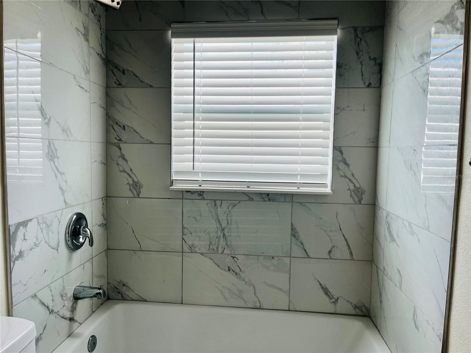 SUN N LAKE - Residential