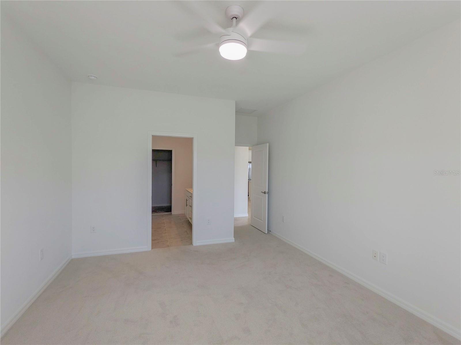 LAKEHOUSE COVE AT WATERSIDE - Residential Lease