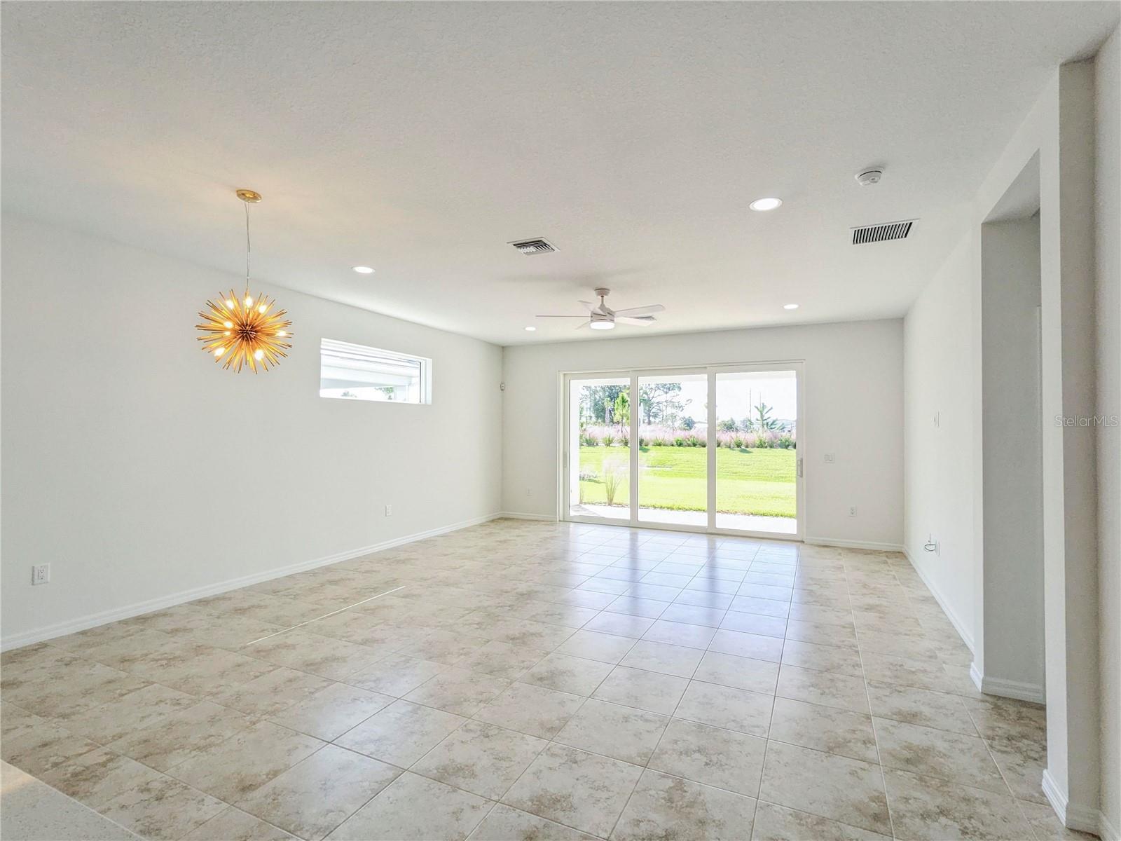 LAKEHOUSE COVE AT WATERSIDE - Residential Lease