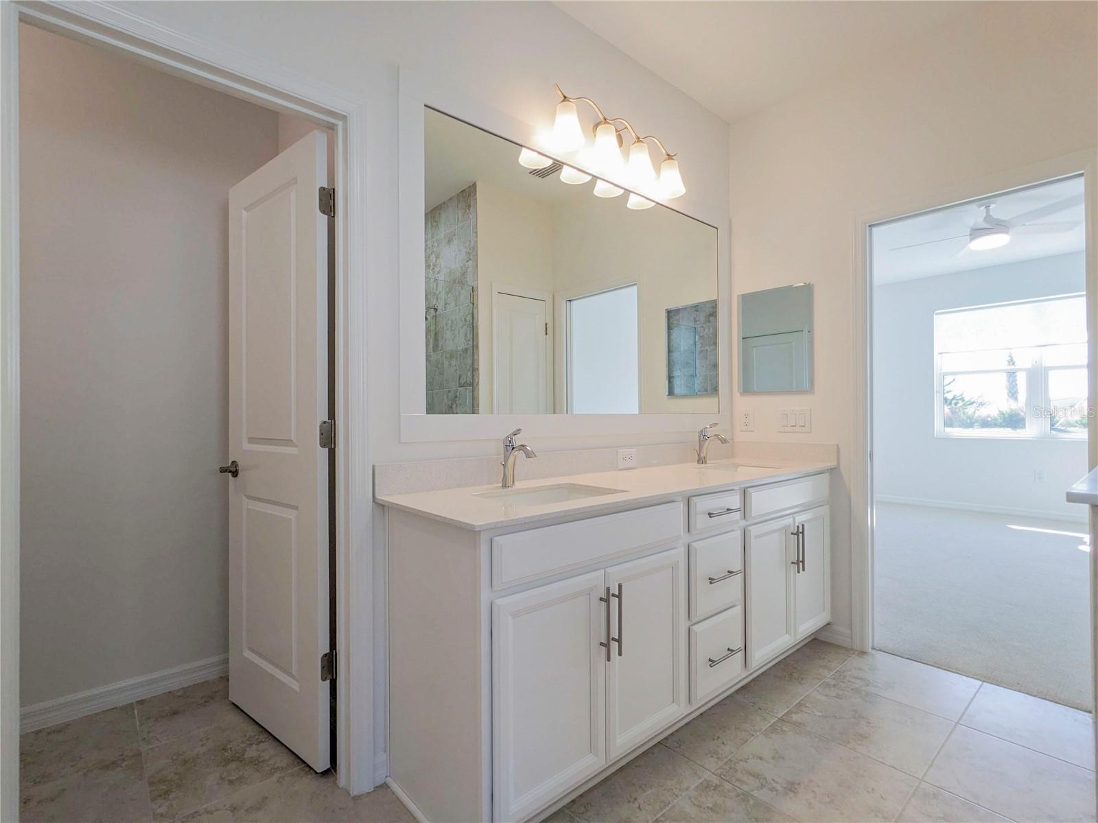 LAKEHOUSE COVE AT WATERSIDE - Residential Lease