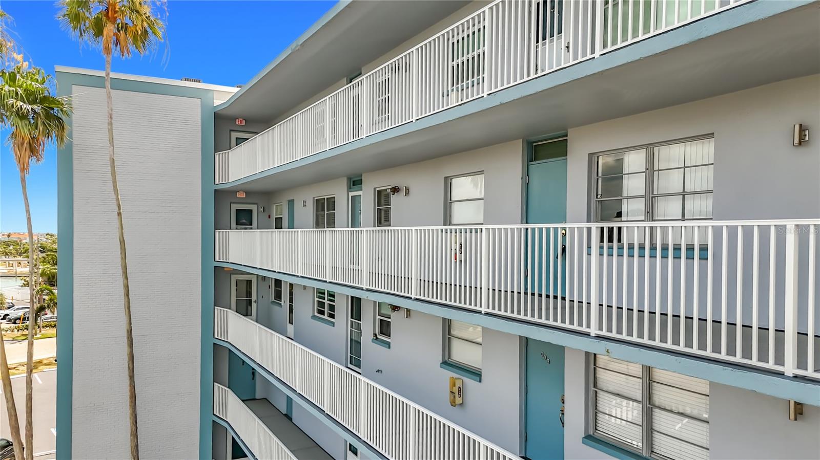 SHORE TOWERS BLDG - Residential