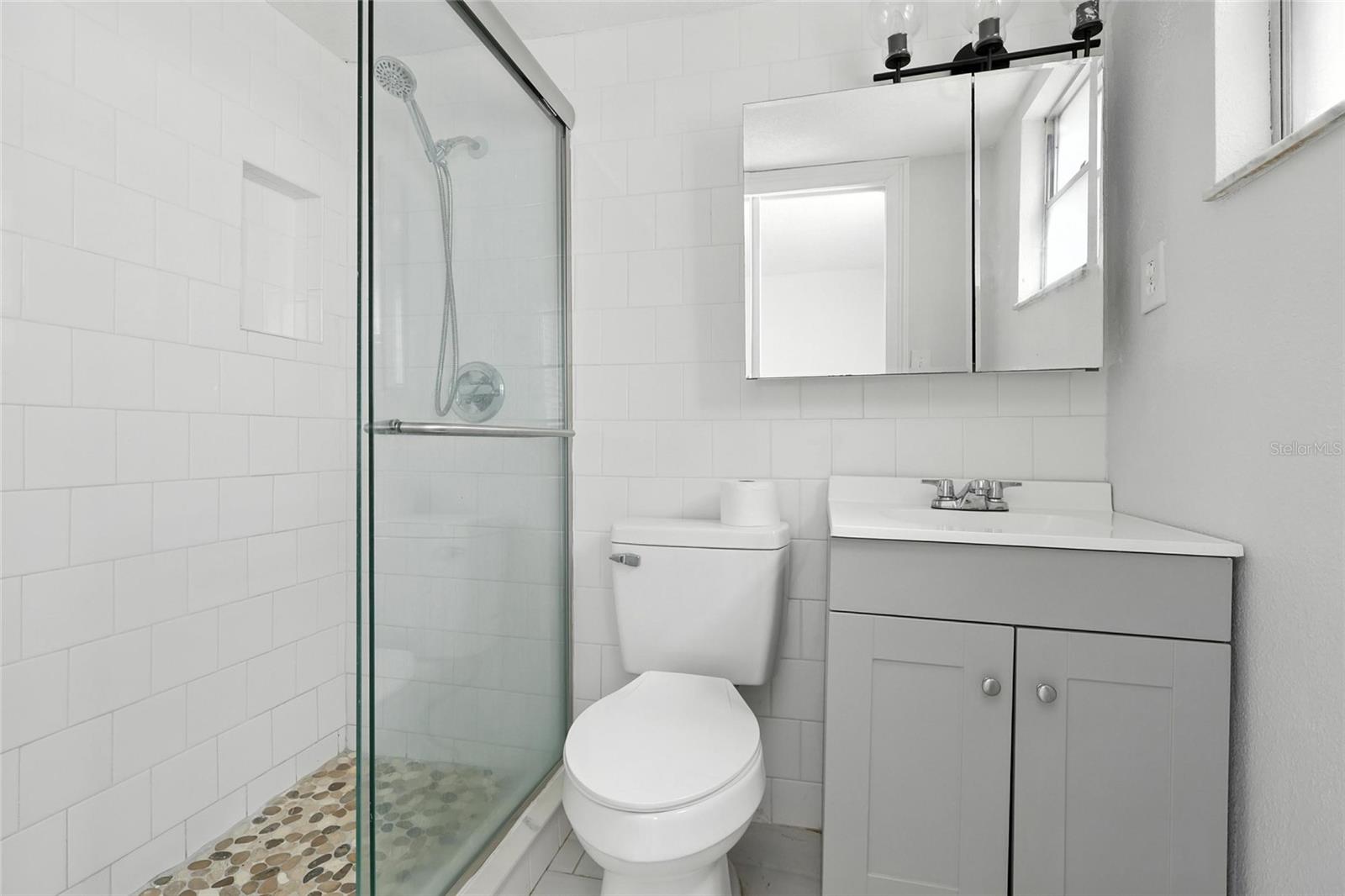 CENTRAL CORTEZ PLAZA - Residential