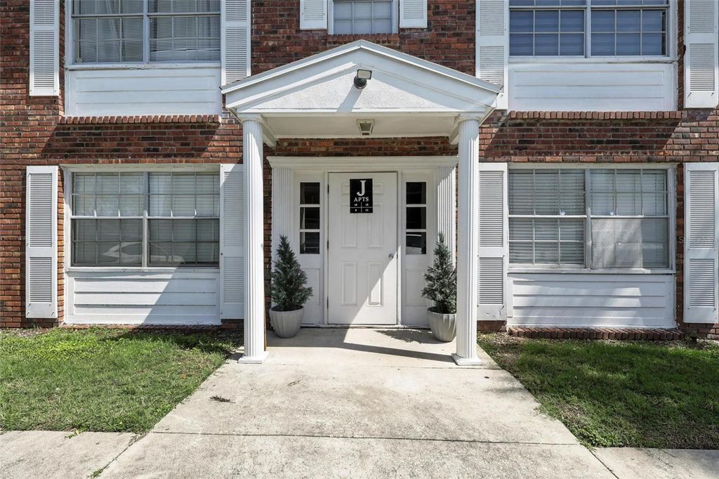 Photo of 4507 9th Street W #J11, Bradenton, FL 34207 (MLS # A4657251)