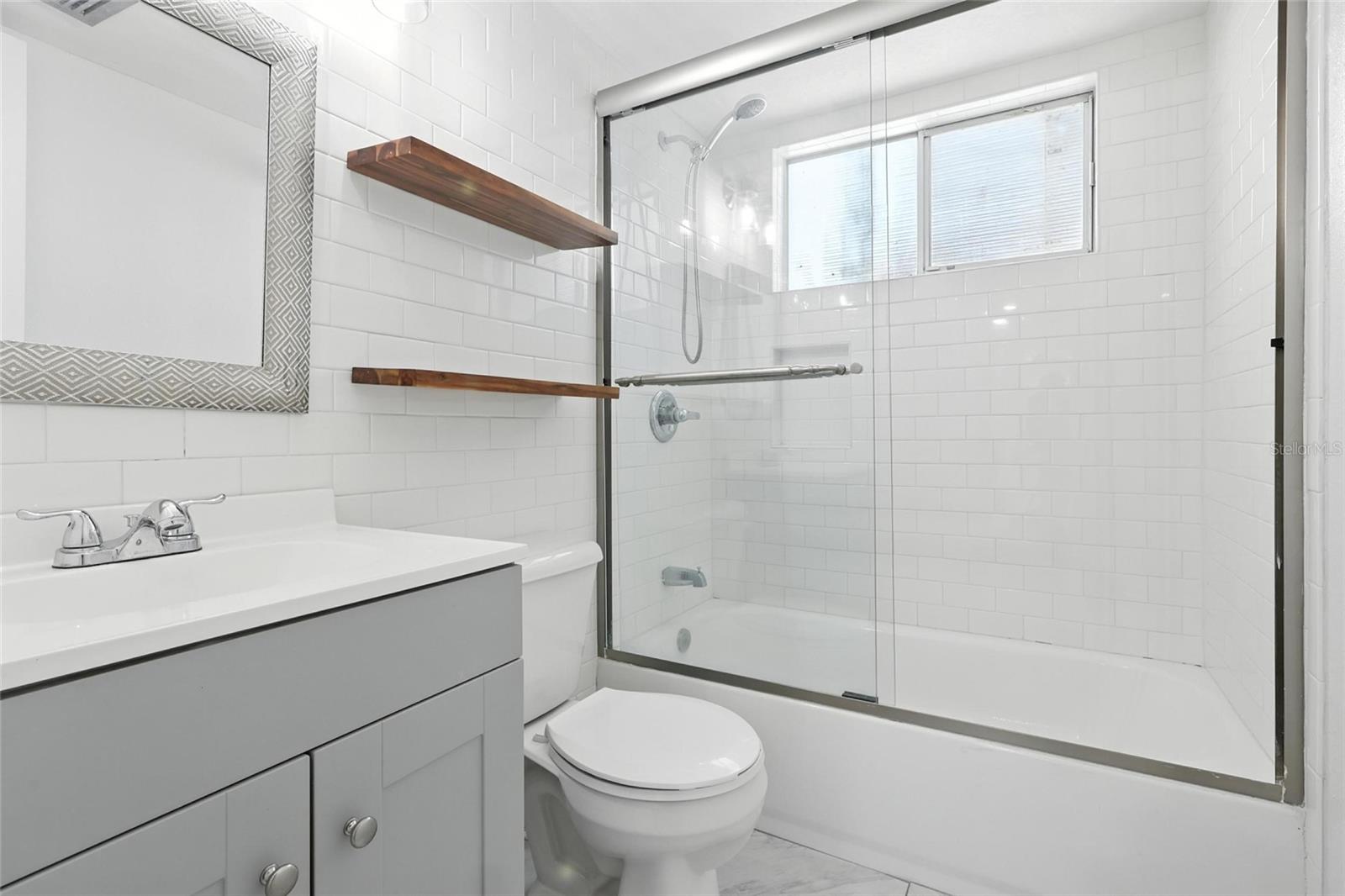 CENTRAL CORTEZ PLAZA - Residential