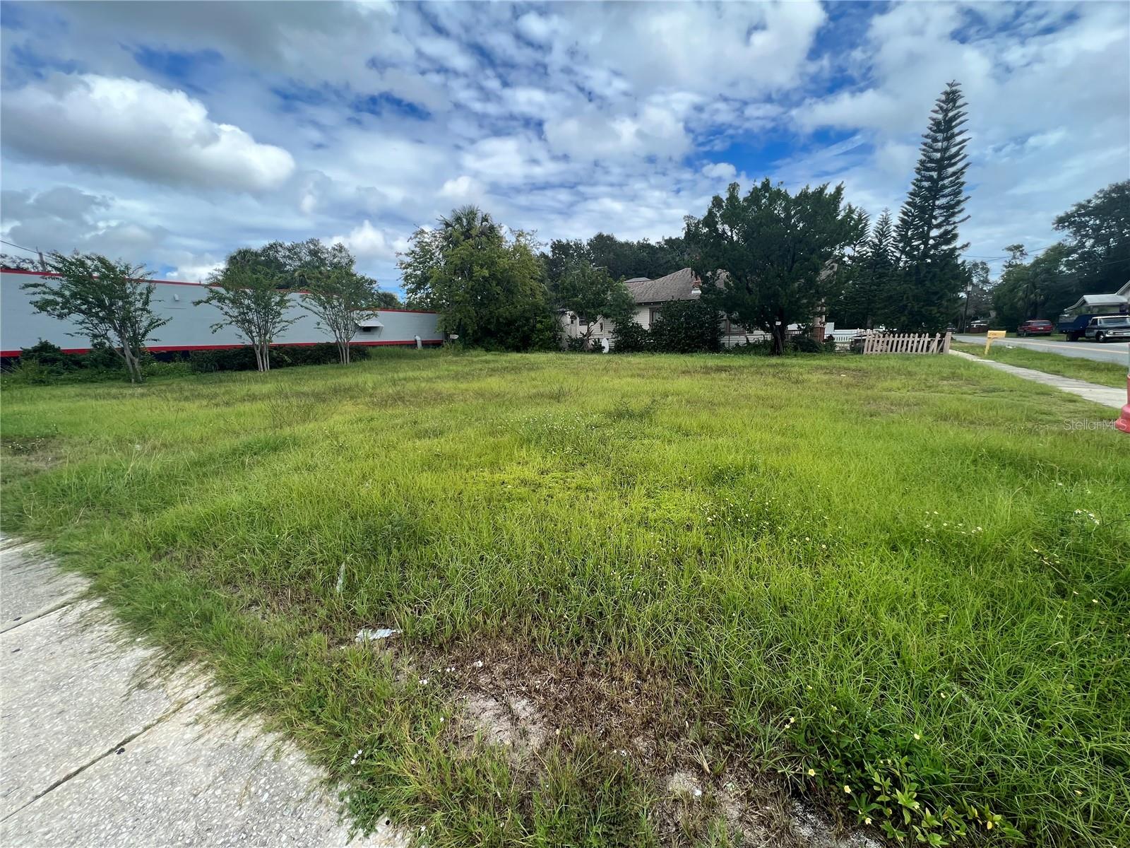 HIGHLAND PARK KINGSTON - Land