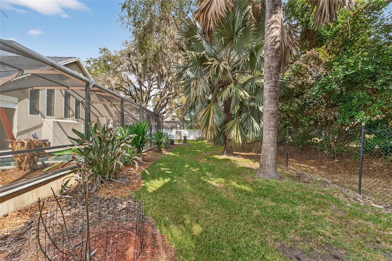 CANTERBURY OAKS - Residential