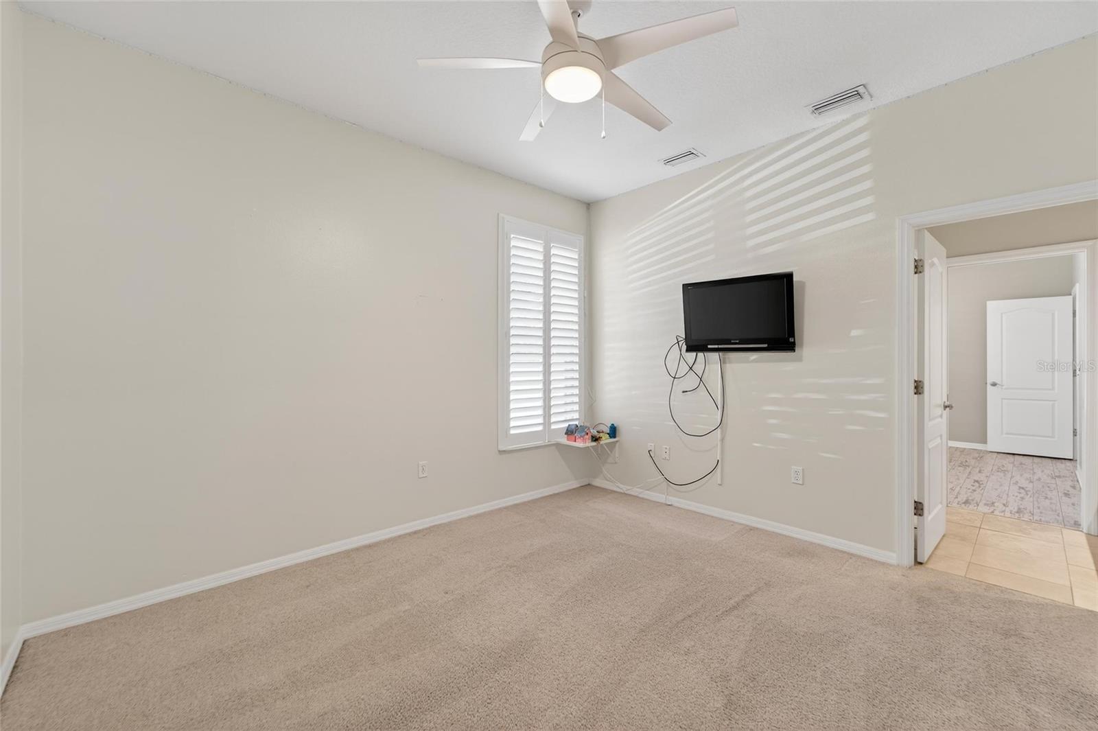 CANTERBURY OAKS - Residential