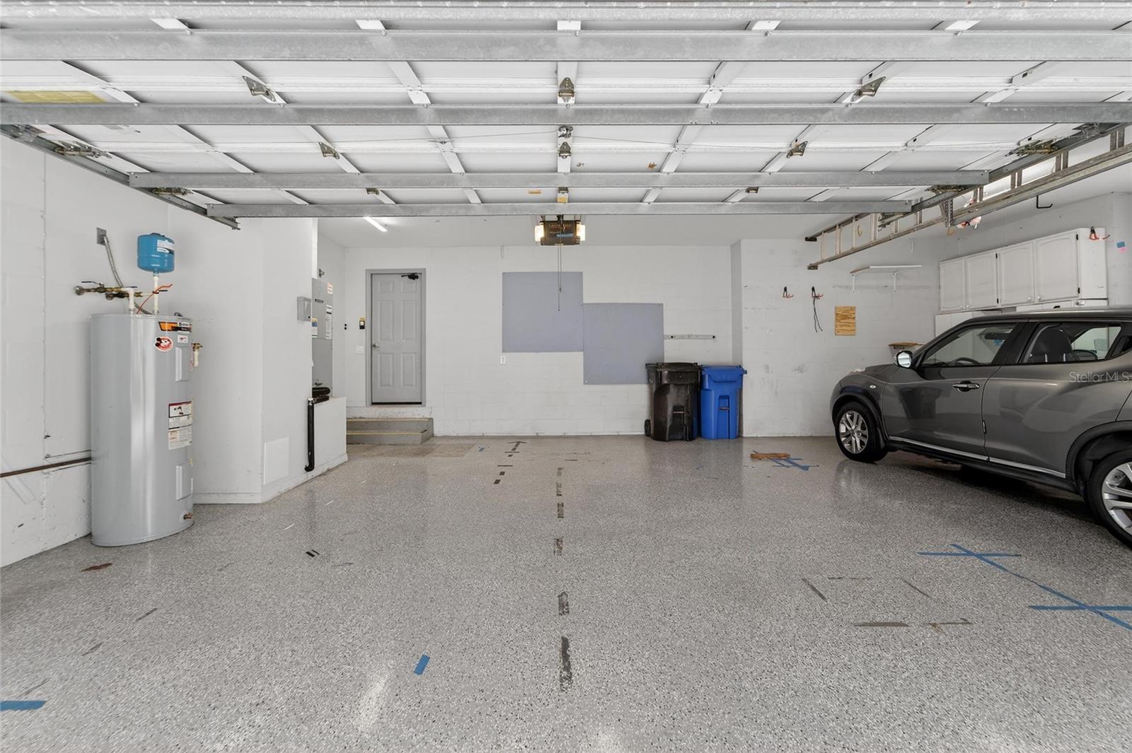 CANTERBURY OAKS - Residential