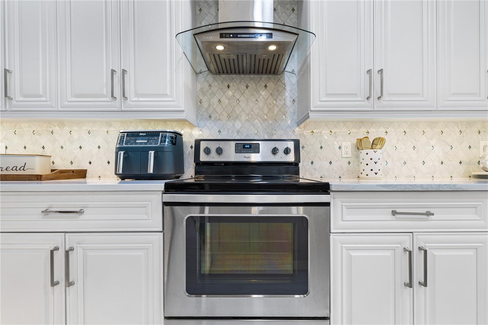 WINTERMERE POINTE - Residential