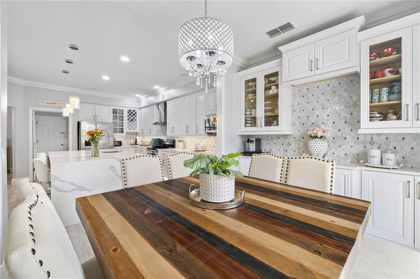 WINTERMERE POINTE - Residential