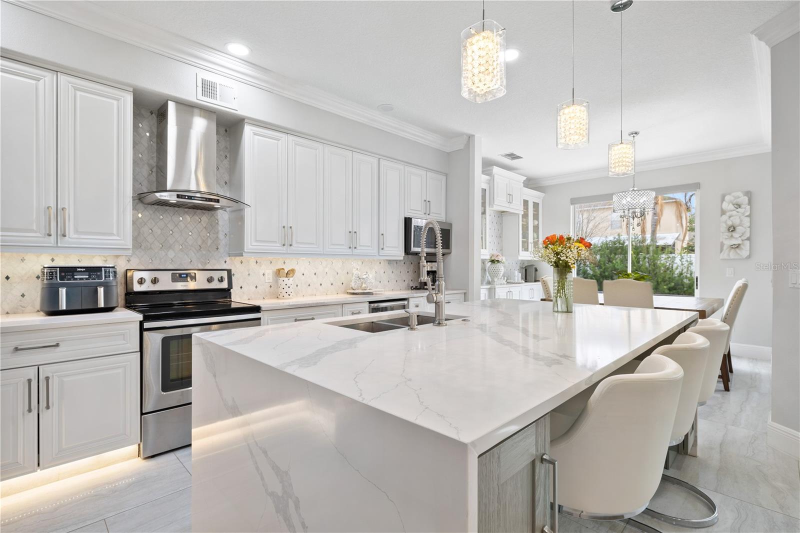 WINTERMERE POINTE - Residential