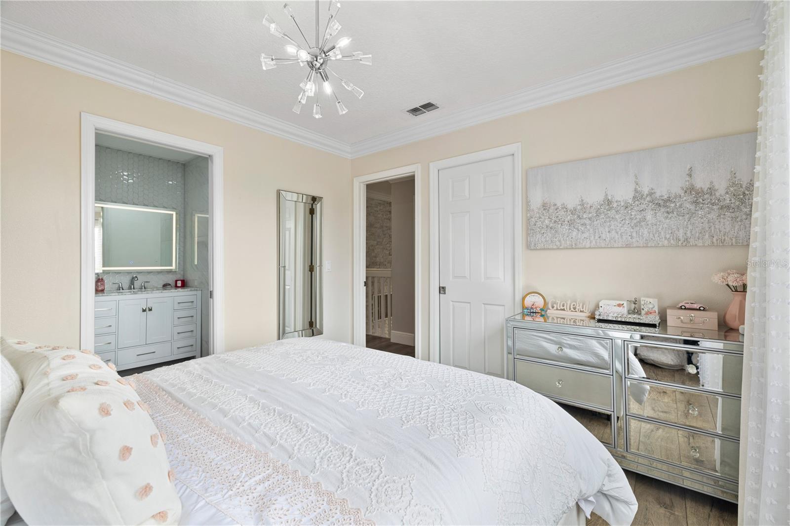 WINTERMERE POINTE - Residential