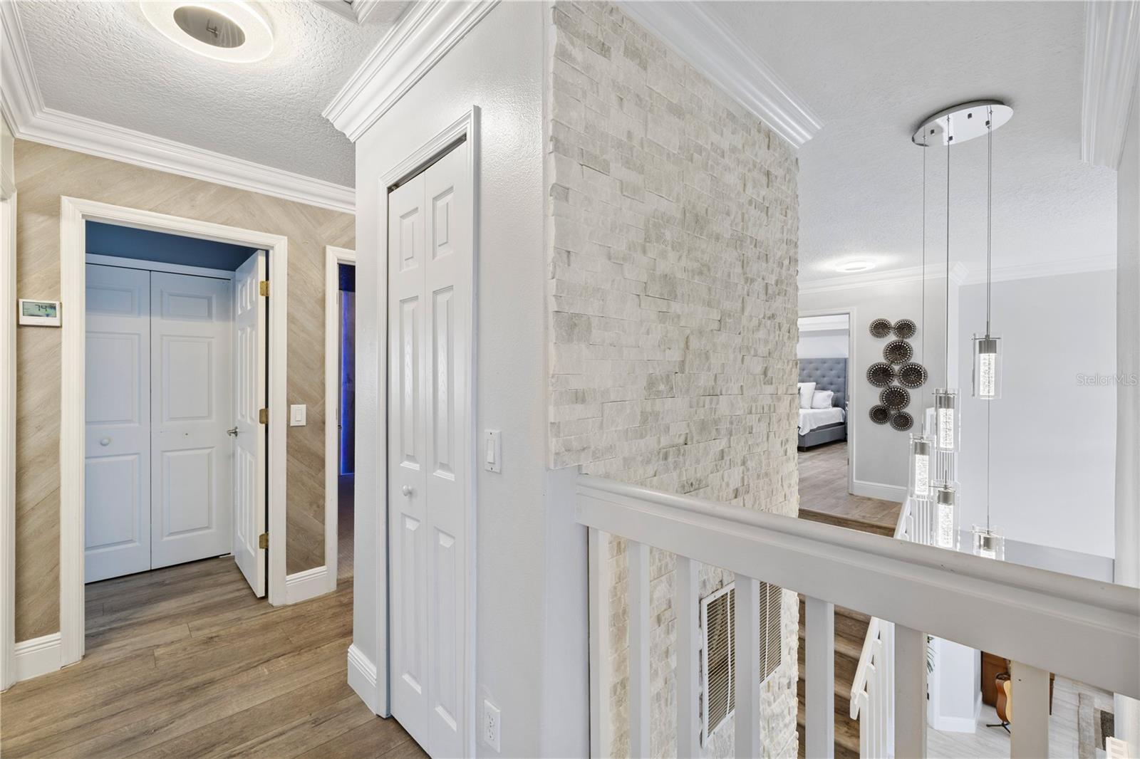 WINTERMERE POINTE - Residential