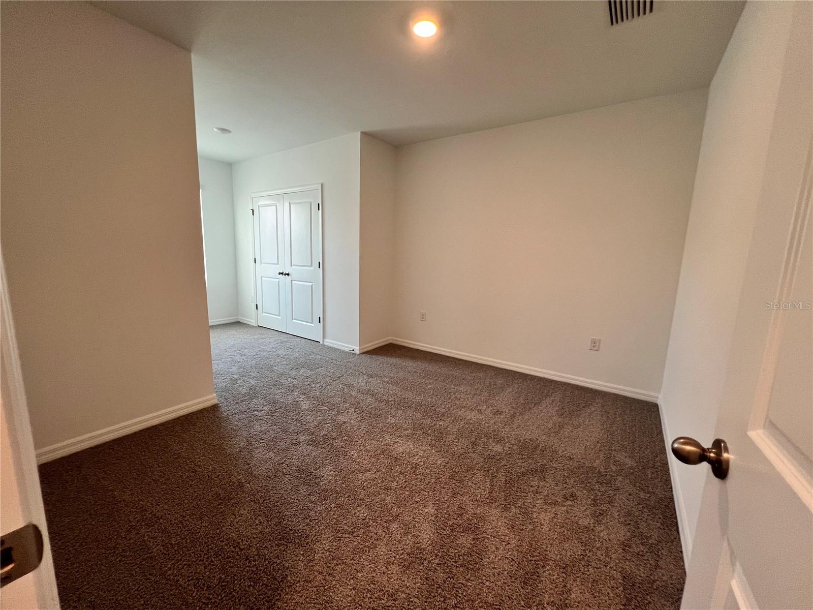 MANGROVE POINT PH 1 - Residential Lease