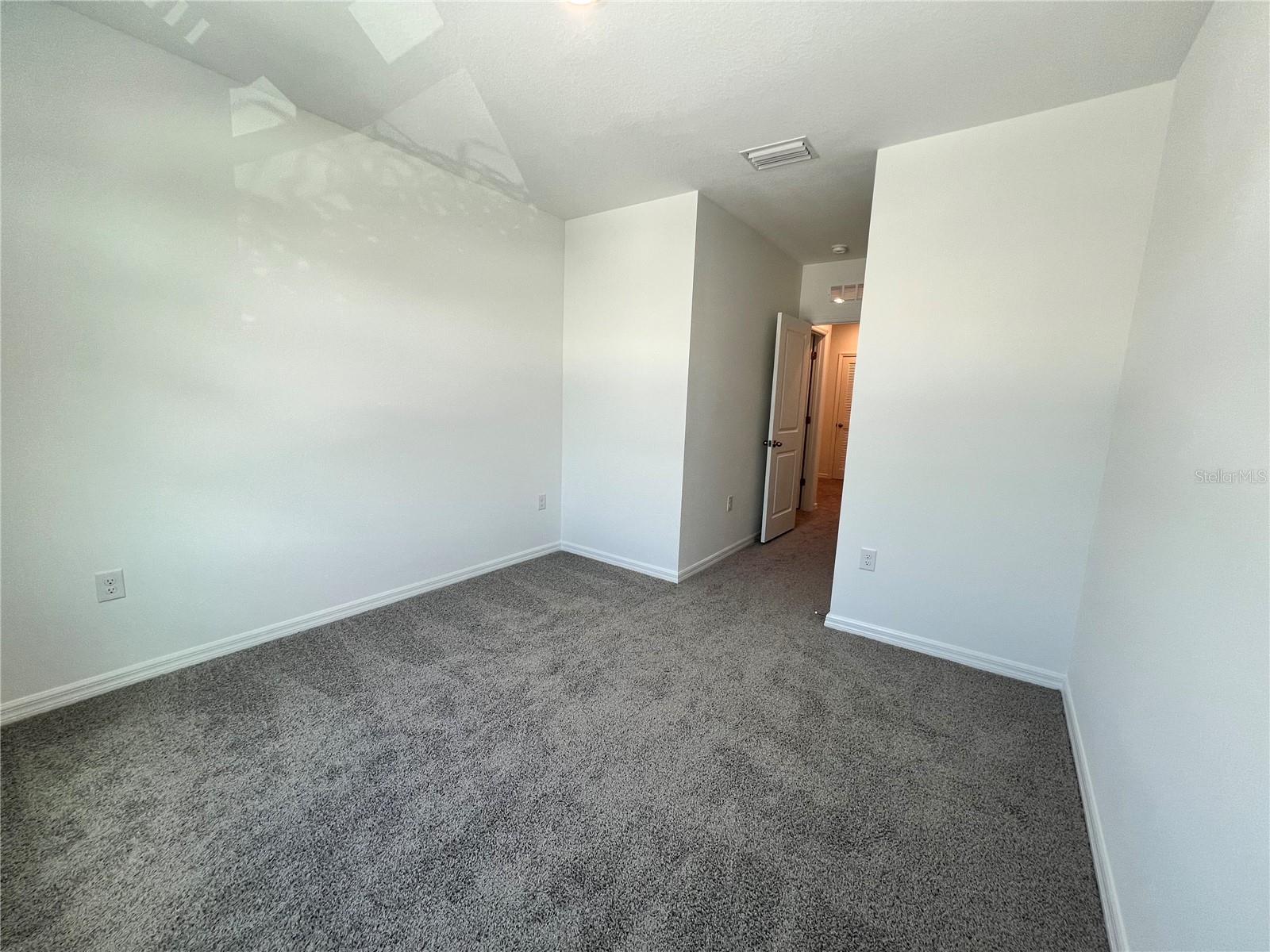 MANGROVE POINT PH 1 - Residential Lease