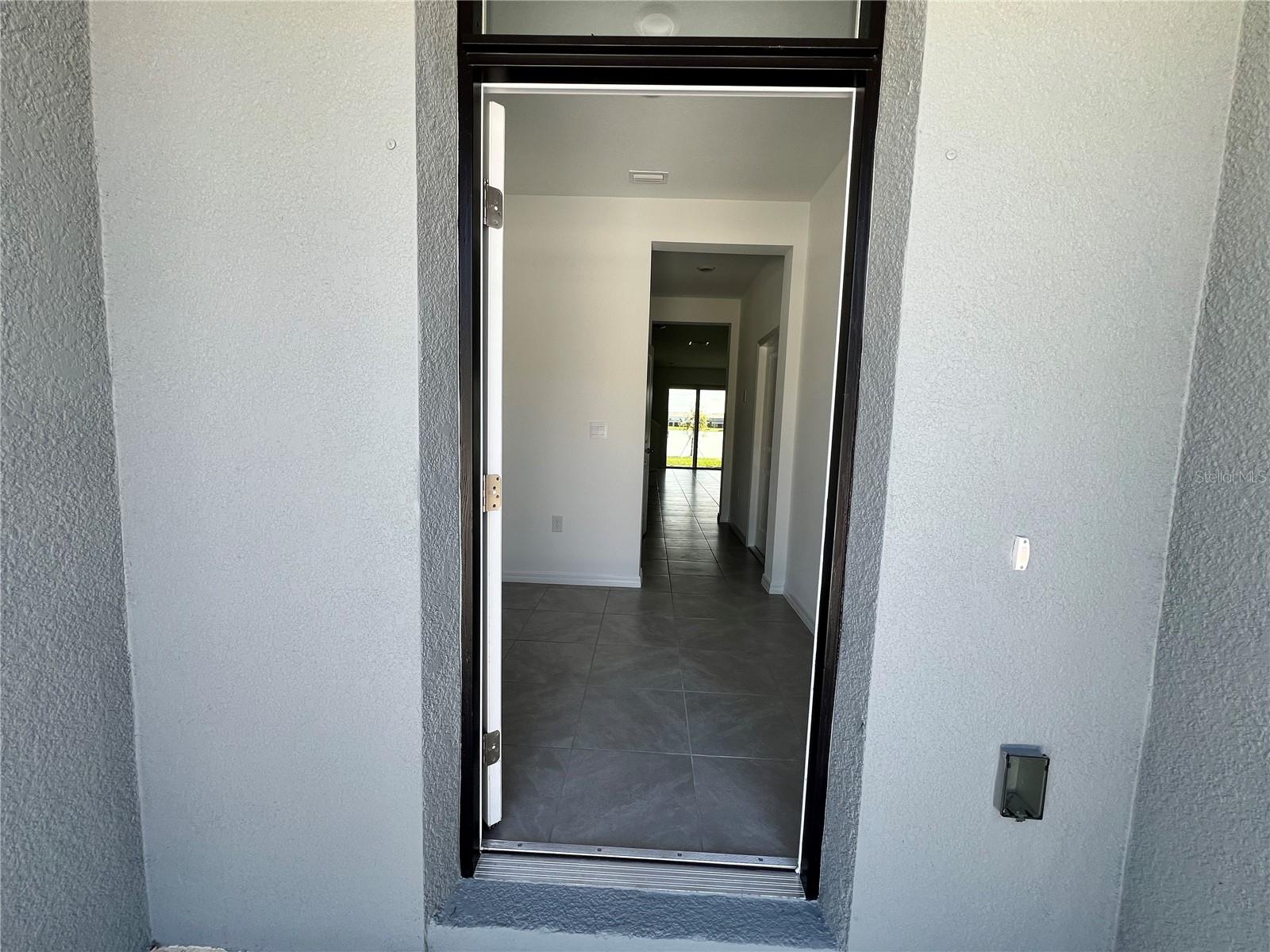MANGROVE POINT PH 1 - Residential Lease