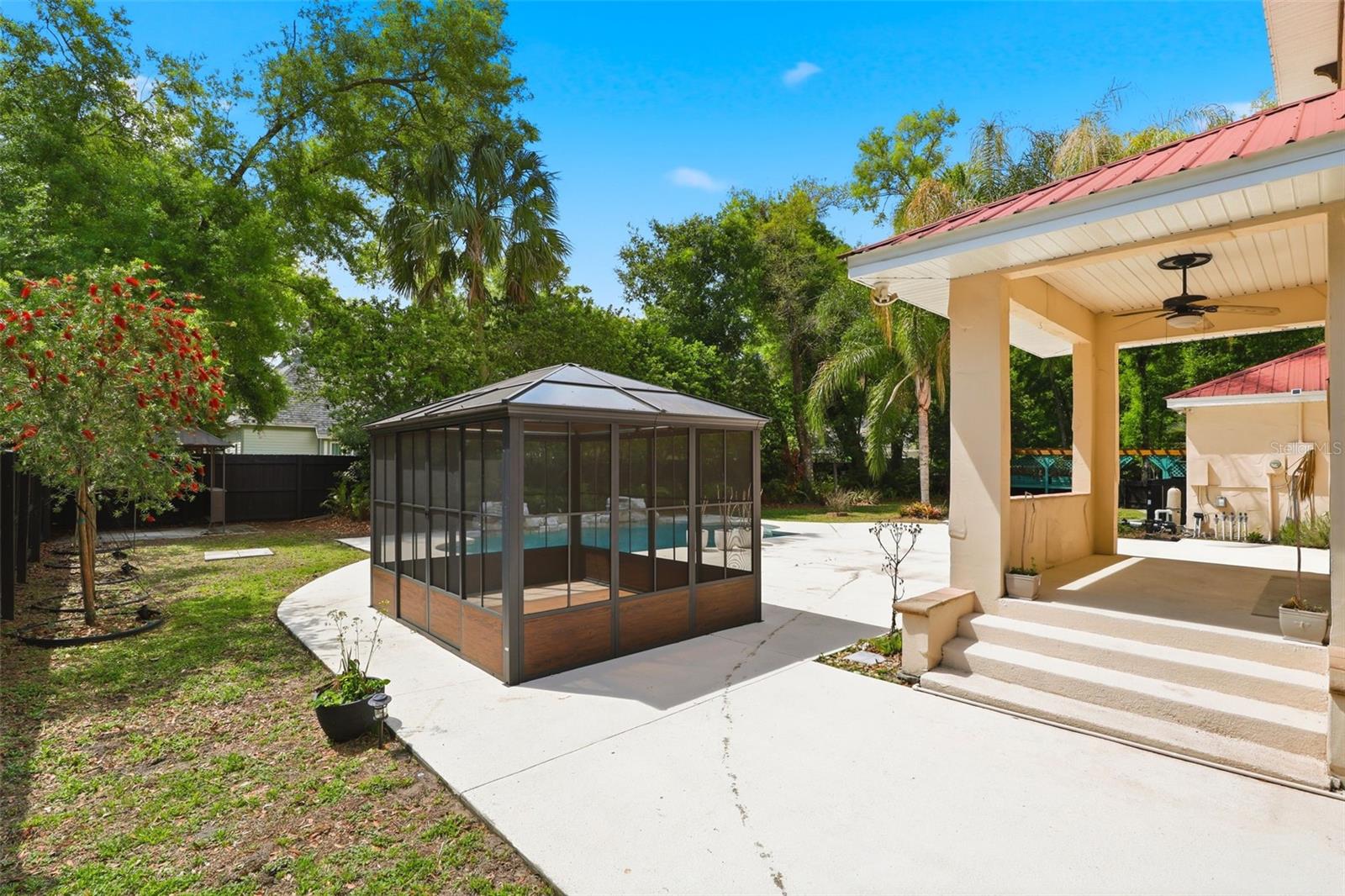 MAP/LK HELEN - Residential