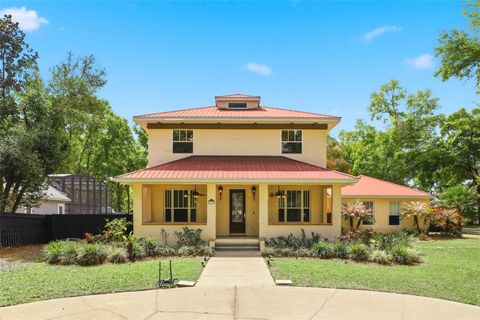 289 GARDEN STREET LAKE HELEN FL 32744