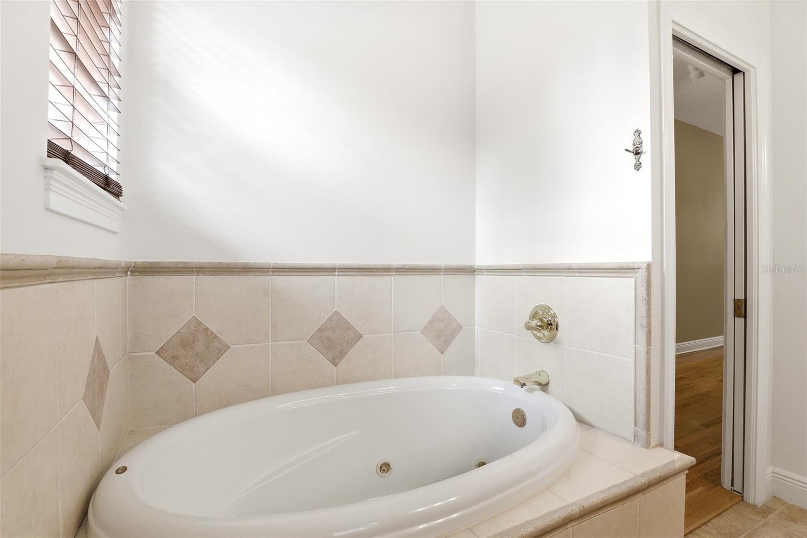 MAP/LK HELEN - Residential