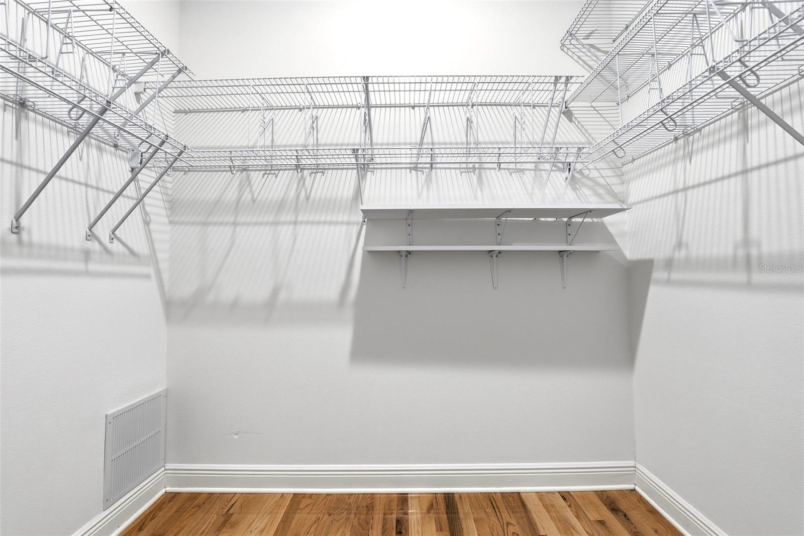 MAP/LK HELEN - Residential