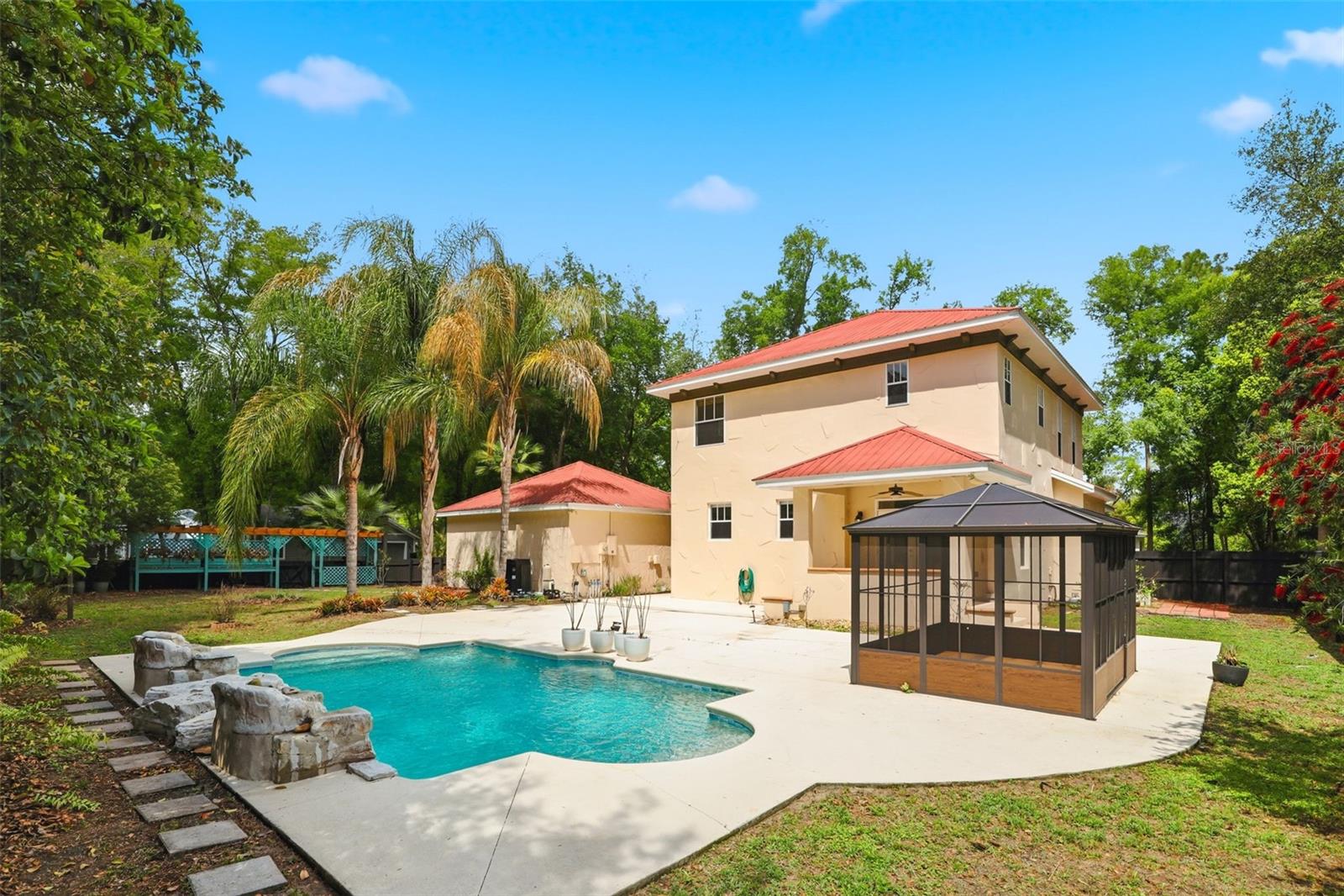 MAP/LK HELEN - Residential