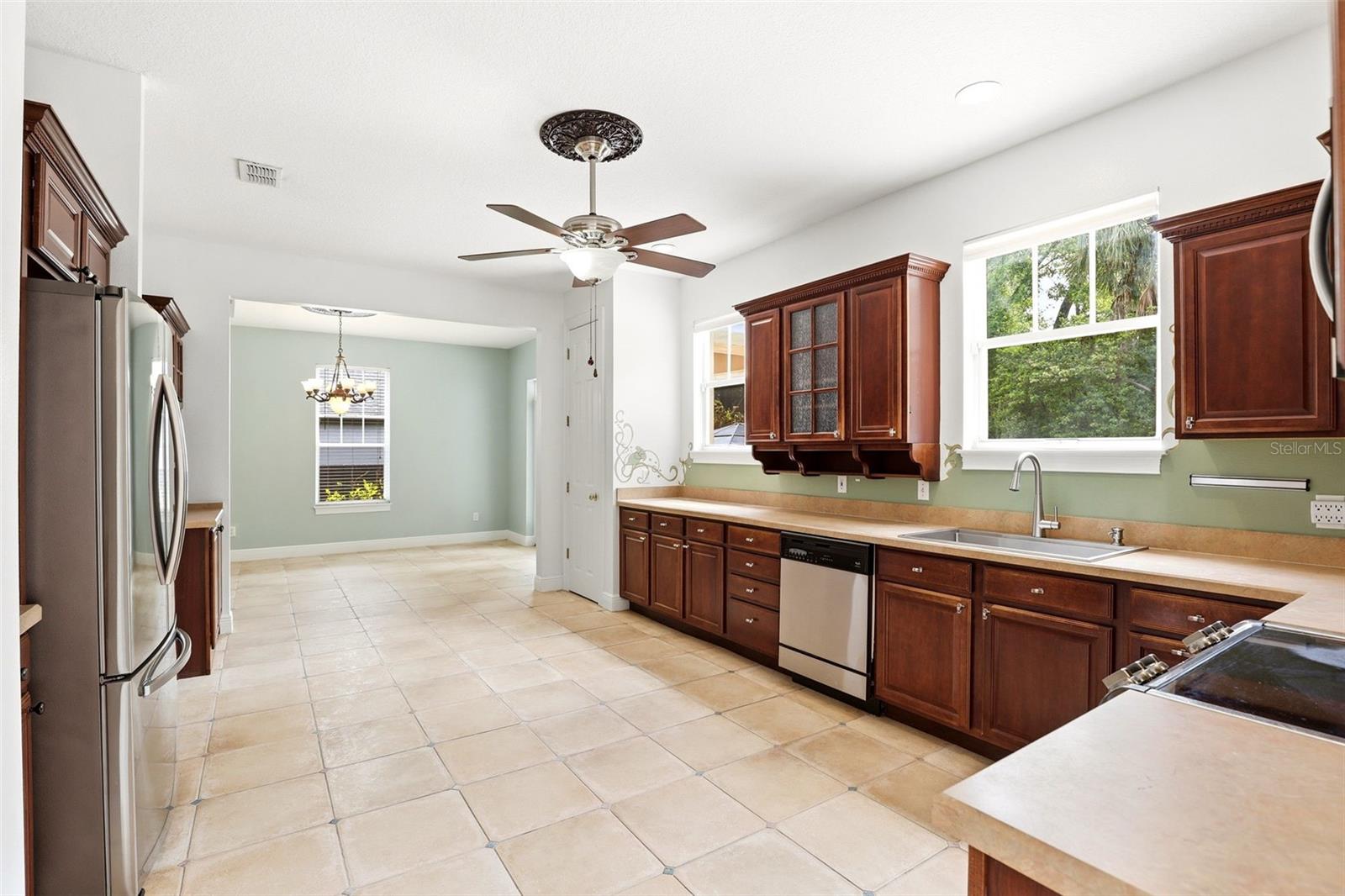 MAP/LK HELEN - Residential