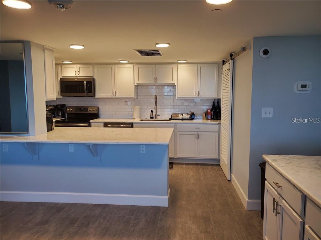 PRIVATEER NORTH - Residential Lease