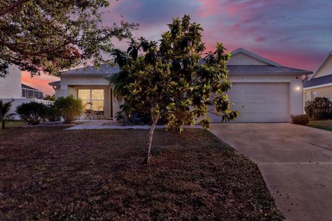 A home in PARRISH