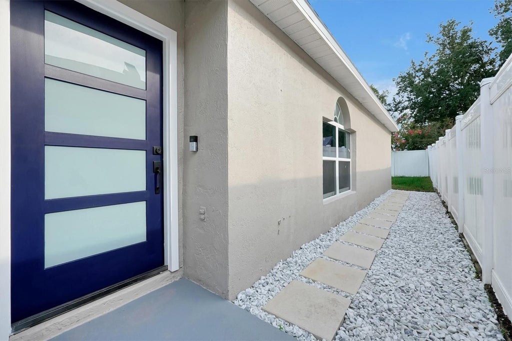 Photo of 2455 Parsons Pond Circle, Kissimmee, FL 34743 (MLS # S5154735)