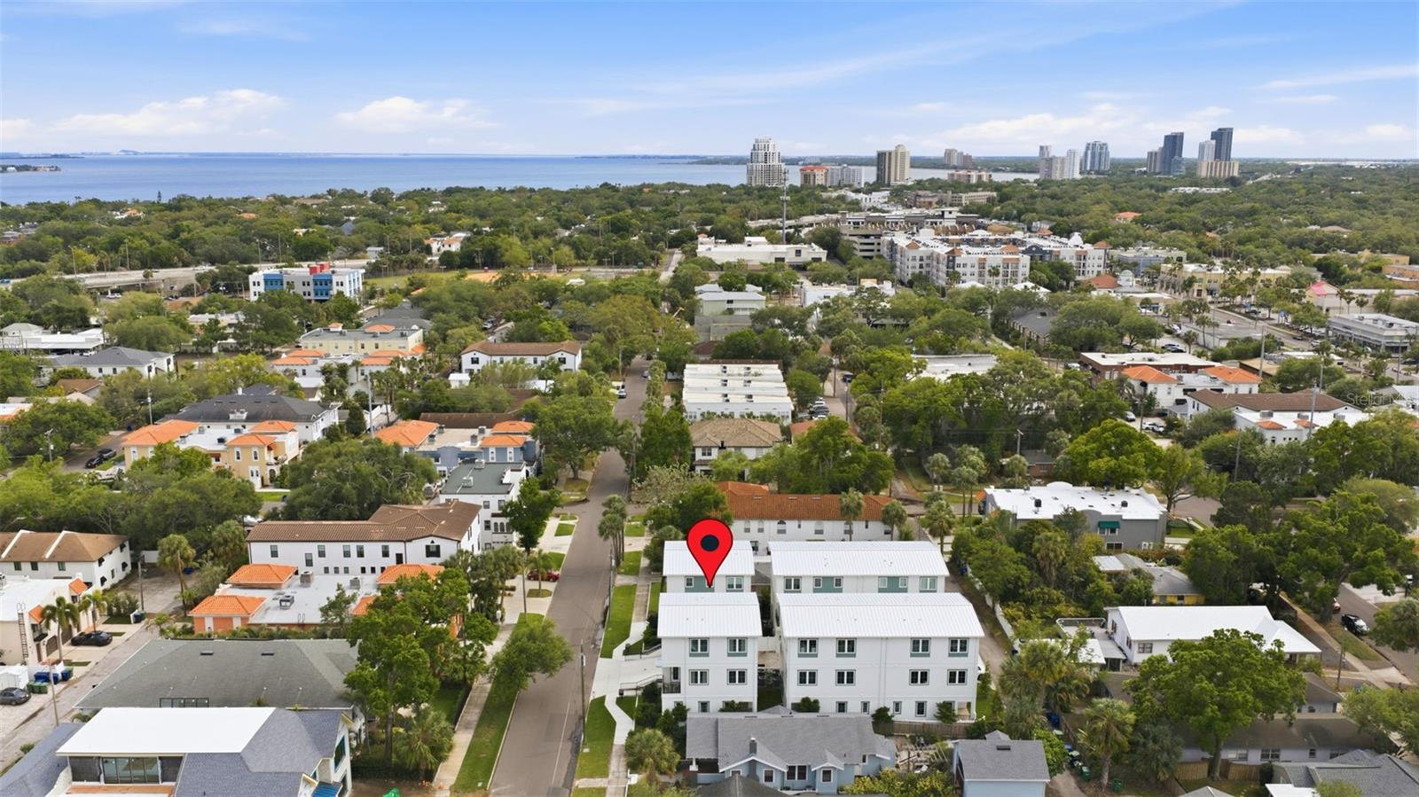 ALBANY WALK TOWNHOMES - Residential