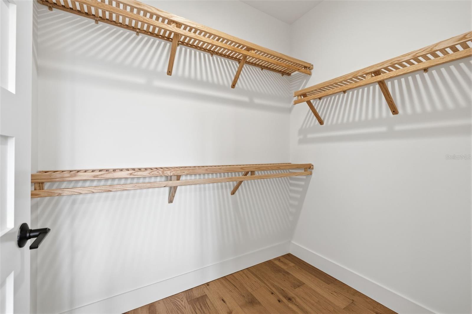 ALBANY WALK TOWNHOMES - Residential