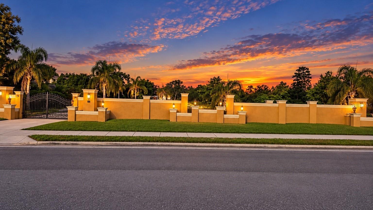 Casas a venda 1 - Jen Dantas 4200 & 4210 S HIAWASSEE ROAD