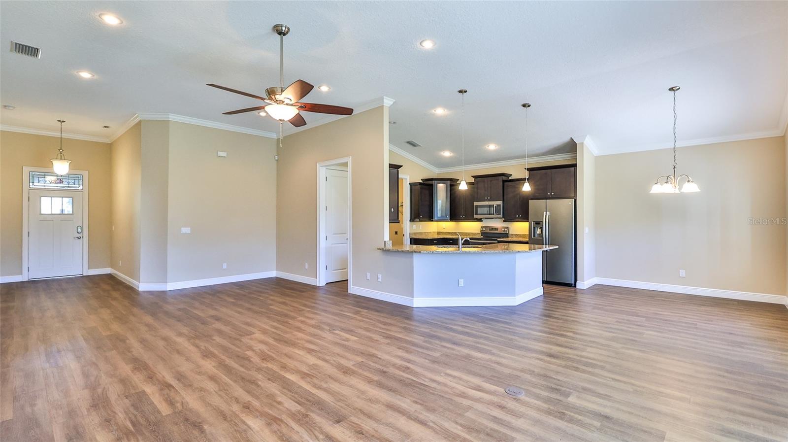 LIGHTHOUSE COVE - Residential