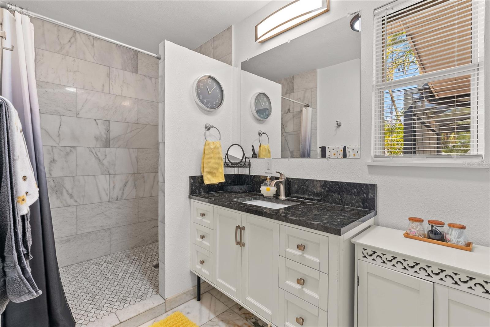 BAY RIDGE ESTATES 1ST ADD - Residential