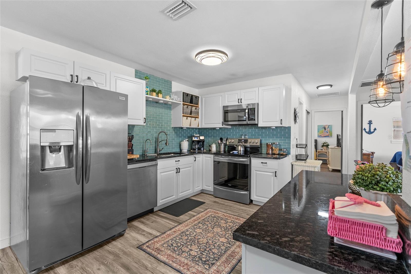 BAY RIDGE ESTATES 1ST ADD - Residential